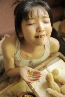 丝瓜草莓秋葵绿巨人榴莲破解版